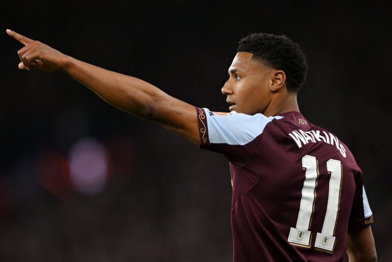 Watkins Returns to Villa Training and Apologises to Teammates
