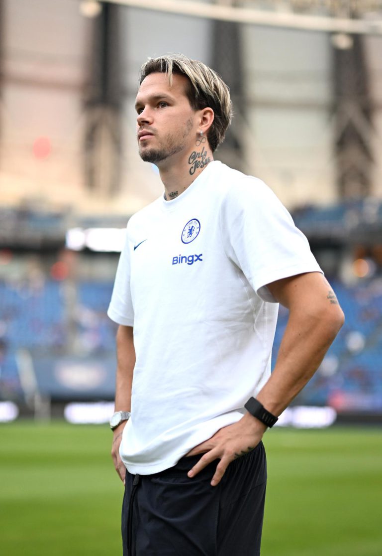 Alonso: Chelsea Won't Rush Mudryk Loan Decision