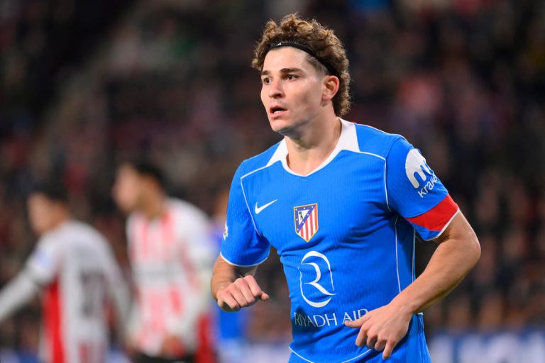 Alvarez Skips Atletico Training Again as Arsenal Await Green Light