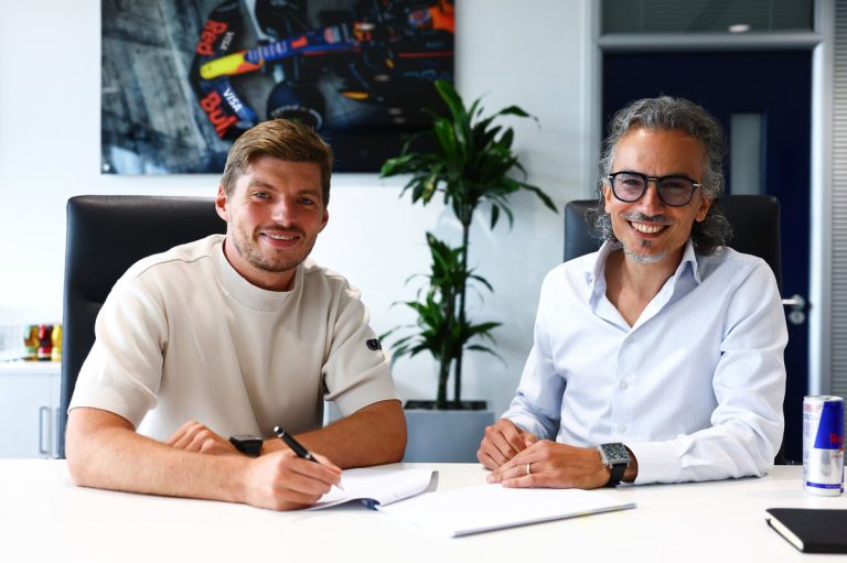 Verstappen Extends Red Bull Contract Through 2030