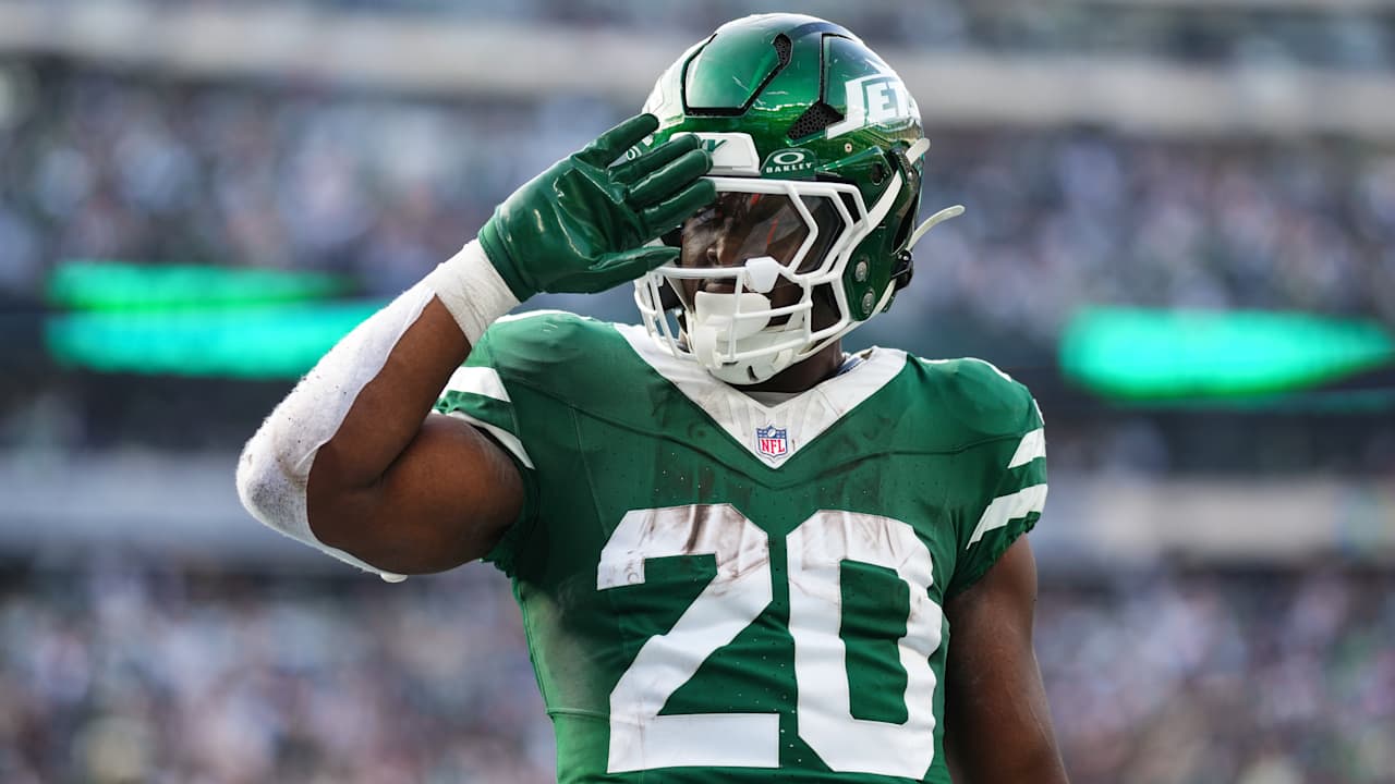 Breece Hall Suffers Groin Strain at Jets Practice, Najee Harris Visits Giants