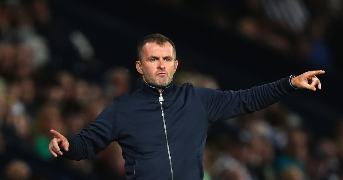 Nathan Jones Sees Luton Parallels in Charlton
