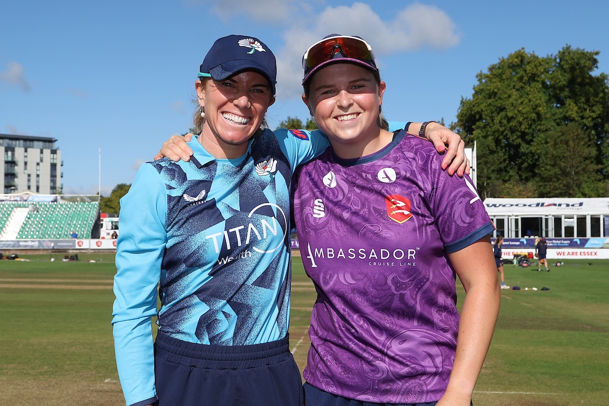 Essex Women Beat Yorkshire Women by Eight Runs