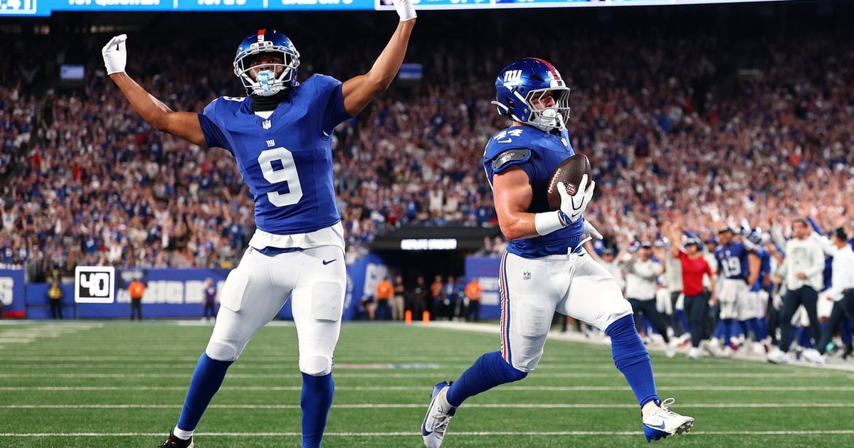 Giants Host Cowboys in Sunday Night Football Finale