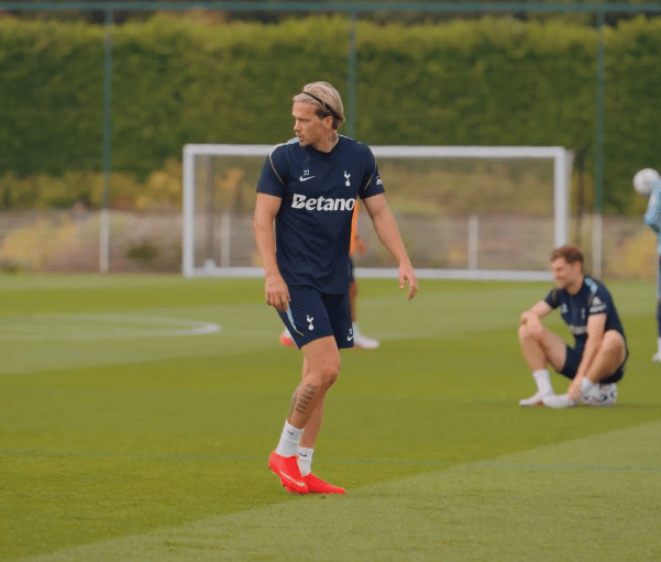 De Zerbi Says Mudryk Could Make Tottenham Debut Against Forest