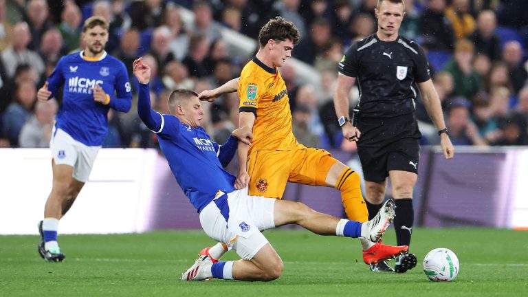 Late Alcaraz Goal Eliminates Wolves From Carabao Cup