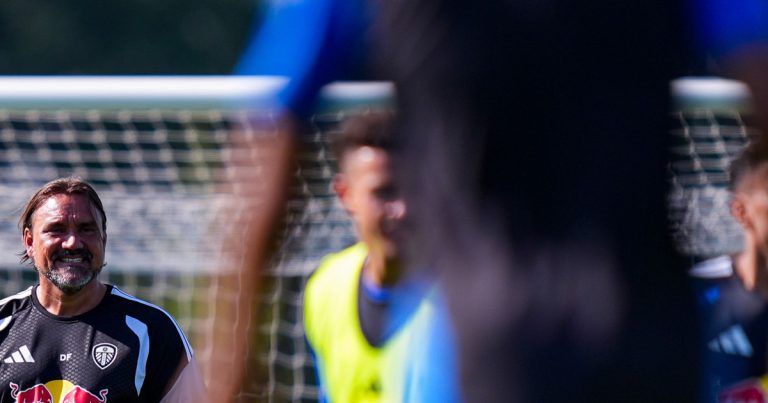 Farke Provides Fitness Update Ahead of Brighton Clash