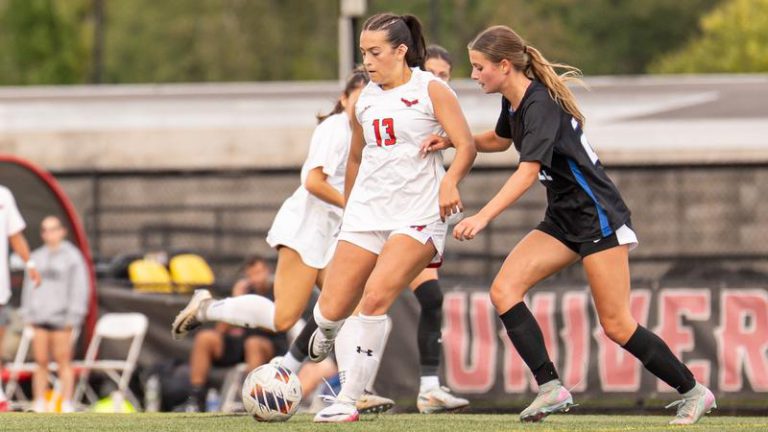 Freimuth's Hat Trick Lifts No. 19 Hartford Past Wellesley