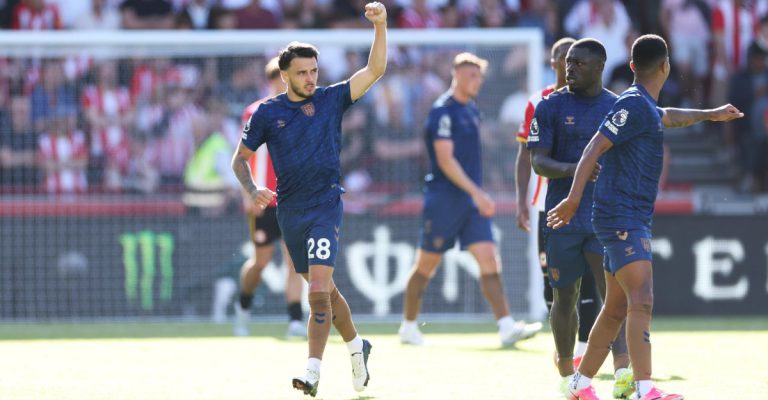 Le Fee Penalty Earns Sunderland Point at Brentford