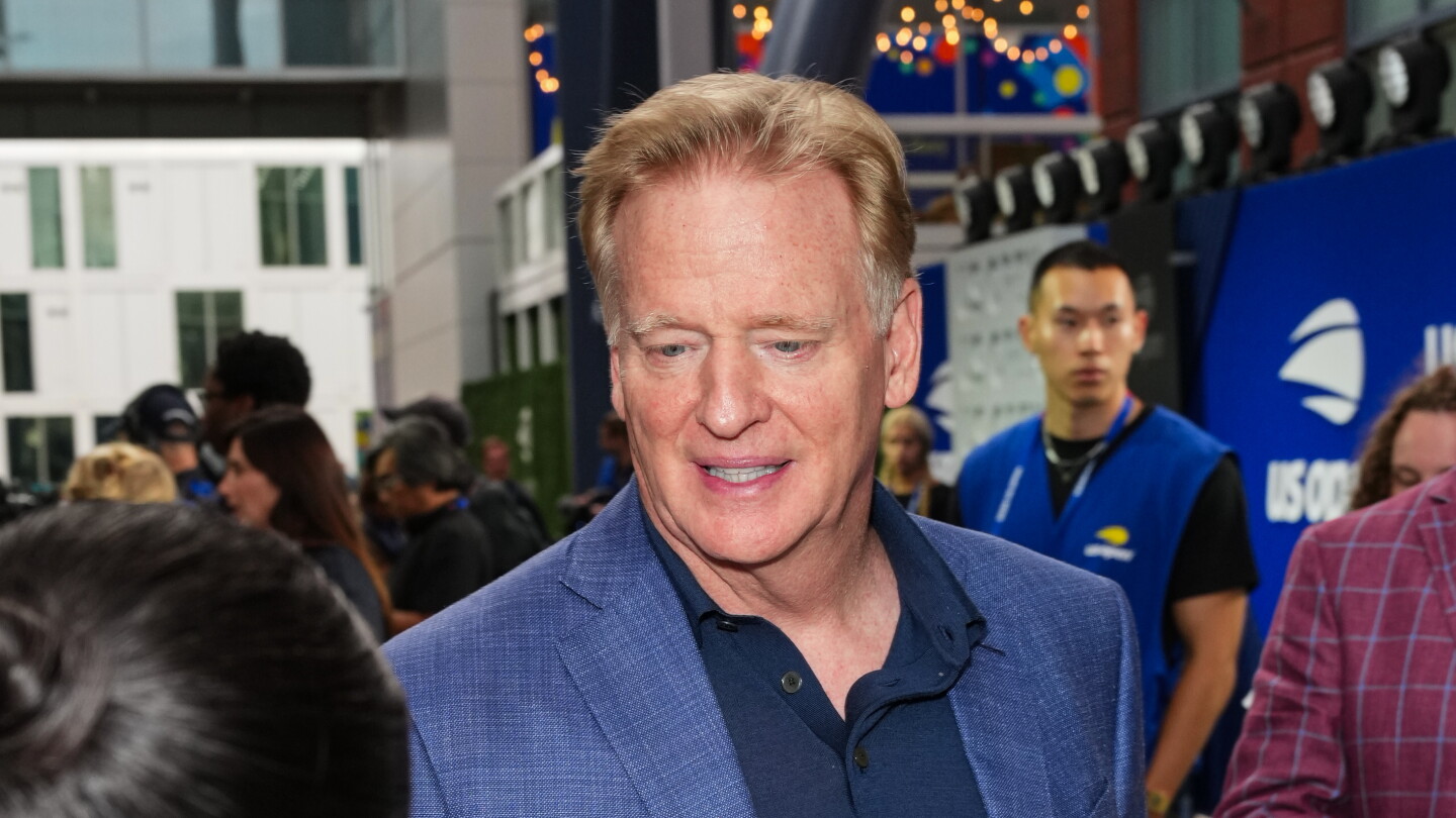 NFL Extends Roger Goodell's Contract Through 2031